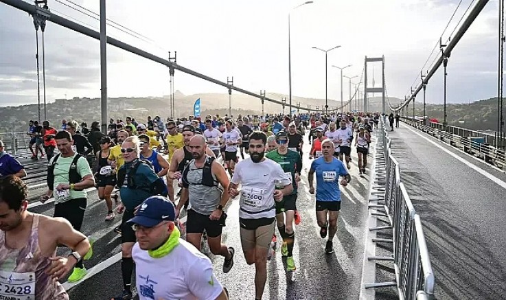 47. İstanbul Maratonu Koşuluyor: 41 Bin Sporcu Kıtaları Birleştiriyor
