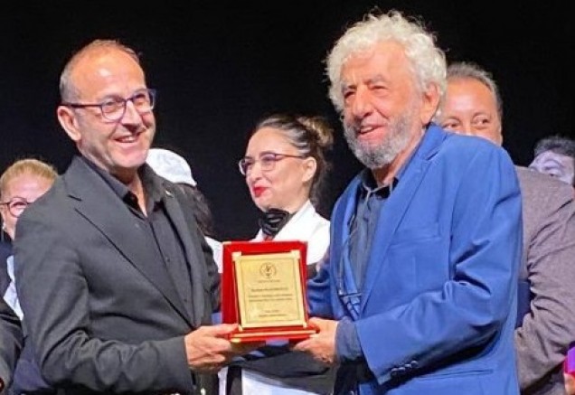 Hayırsever İş İnsanı Burhan Makıroğlu’na “2025 Onur Ödülü”: Topluma Katkıda Sınır Tanımıyor