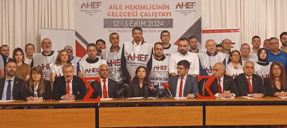 Aile Hekimleri Hak Arayışlarını Ankara'ya Taşıyor