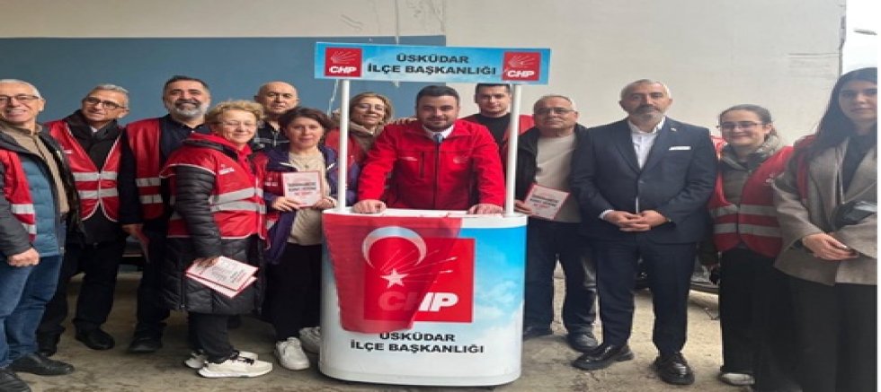 CHP Üsküdar’dan Pazarda Siyaset: Halkın Nabzı Tezgâh Başında Tutuldu