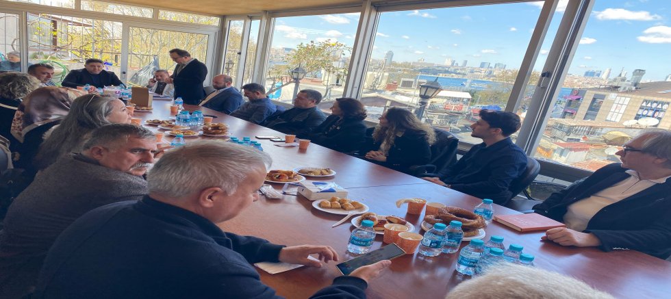 İstanbul Tokat Vakfı’nda Bayrak Değişimi