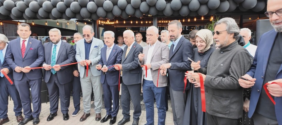 Pure Black Coffee Üsküdar’da açıldı!