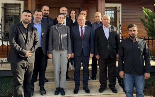 Sinem Dedetaş'tan  Yavuztürk Mahallesi'ne  Önemli Ziyaret