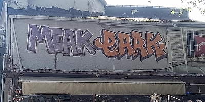 Grafitiler İstanbul'a renk katıyor