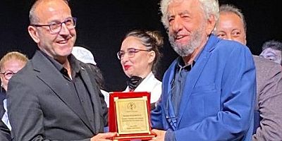 Hayırsever İş İnsanı Burhan Makıroğlu’na “2025 Onur Ödülü”: Topluma Katkıda Sınır Tanımıyor