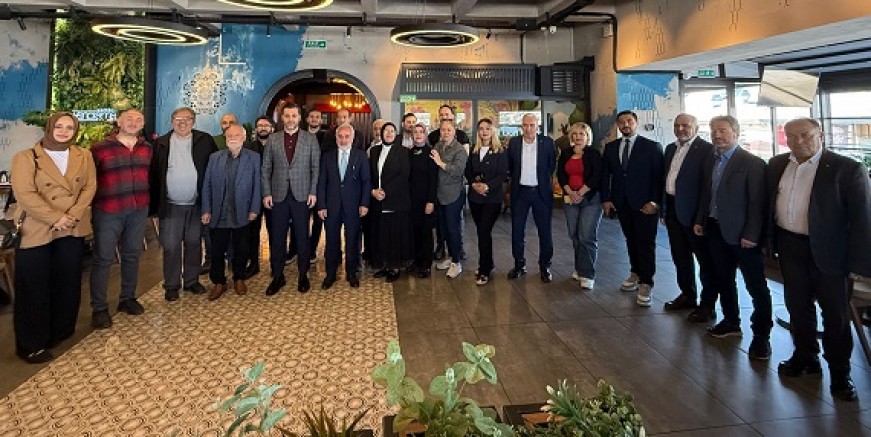 Üsküdar’da Basına Vefa: Taha Sarıcaoğlu'ndan Gazetecilere Anlamlı Jest