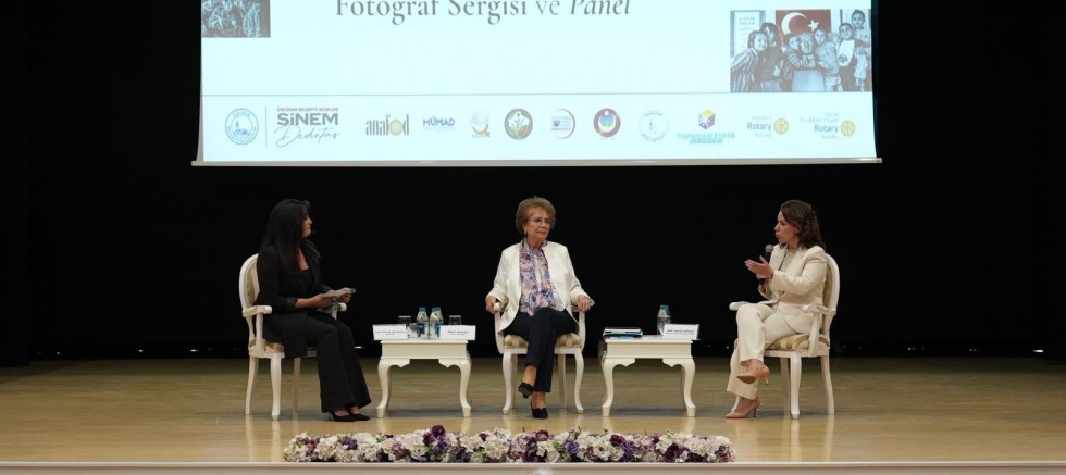 ÜSKÜDAR’DA “CUMHURİYETİMİZ VE KAZANIMLARIMIZ’’ SERGİSİ VE PANELİ DÜZENLENDİ